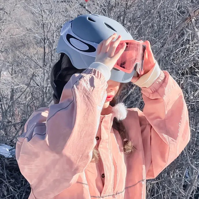 人面鱼：红衣小女孩外传